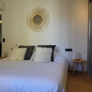 Stellahome - La Petite Cour Appartement